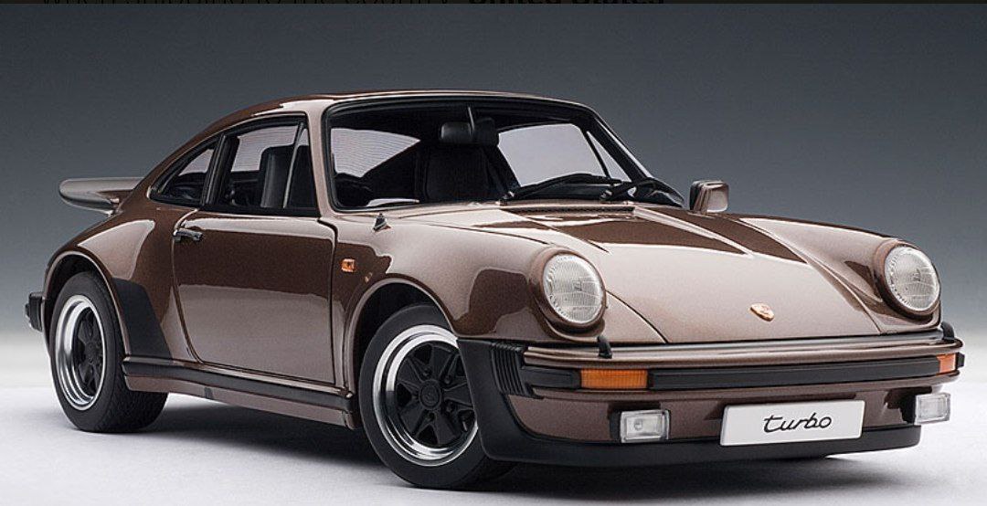 Porsche 911 3.0 Turbo 1975 1:18